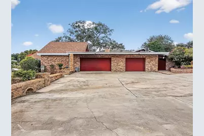 1910 College Park Drive, Tavares, FL 32778 - Photo 18