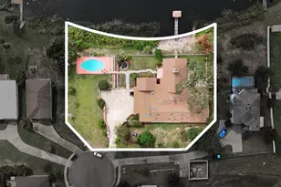 1910 College Park Dr, Tavares, FL 32778 - Photo 8