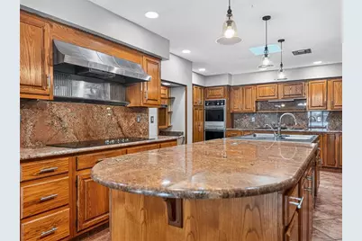 1910 College Park Drive, Tavares, FL 32778 - Photo 38