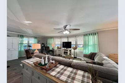 332 Hawthorne Boulevard, Leesburg, FL 34748 - Photo 14