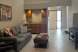 1107 Golf Club Ct, Mount Dora, FL 32757 - Photo 2