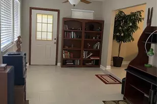 1107 Golf Club Ct, Mount Dora, FL 32757 - Photo 8