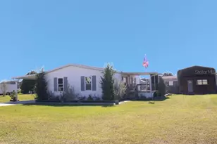 1361 NW 12th Ln, Lake Panasoffkee, FL 33538 - Photo 2