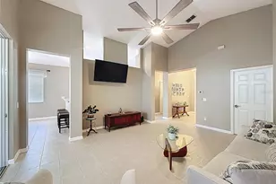 133 Crepe Myrtle Dr, Groveland, FL 34736 - Photo 12