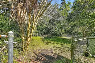 7802 Mizell St, Coleman, FL 33521 - Photo 28