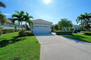 8208 Nice Way, Sarasota, FL 34238 - Photo 4