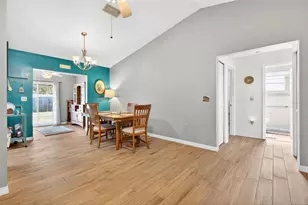 34220 Black Bass Cir, Fruitland Park, FL 34731 - Photo 10