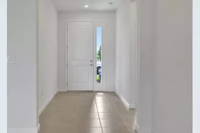 10701 Suncrest Loop, Port Saint Lucie, FL 34987 - Photo 10