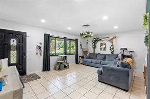 409 Century Ave, Fruitland Park, FL 34731 - Photo 6