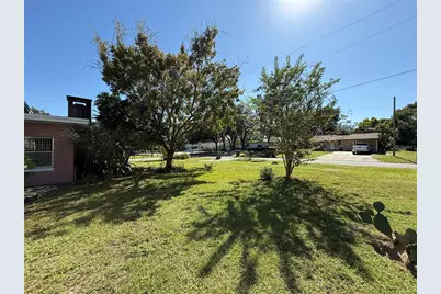 2200 Butler Street, Leesburg, FL 34748 - Photo 4