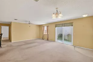 2475 Laurel Bay Ln, The Villages, FL 32162 - Photo 12