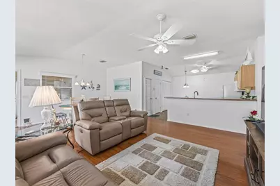 408 Rose Croft Terrace, The Villages, FL 32162 - Photo 10