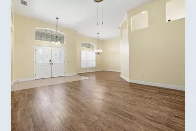 17627 SE 88th Covington Circle, The Villages, FL 32162 - Photo 6