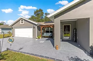 8883 SE 159th Pl, Summerfield, FL 34491 - Photo 4
