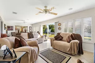 552 Society Hill Cir, The Villages, FL 32162 - Photo 18