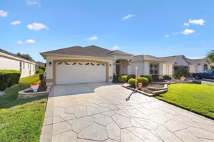 552 Society Hill Cir, The Villages, FL 32162 - Photo 2