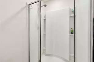 1691 Wynford Cir, Tavares, FL 32778 - Photo 16