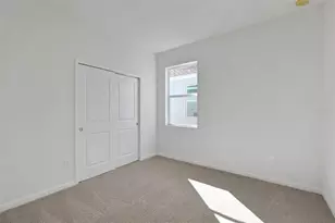 5485 NW Camberly Ct, Port Saint Lucie, FL 34987 - Photo 6