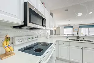 17271 SE 93rd Demoss Ct, The Villages, FL 32162 - Photo 20