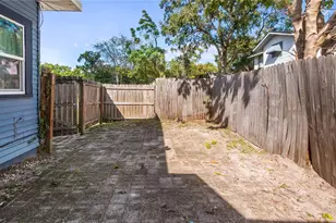 1704 W Main St, Leesburg, FL 34748 - Photo 32