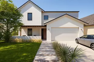 434 Skyfield Ct, Lady Lake, FL 32159 - Photo 4