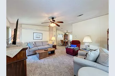 25125 Bellevue, Leesburg, FL 34748 - Photo 6