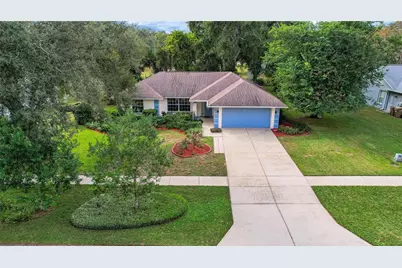 36629 Francis Drive, Grand Island, FL 32735 - Photo 2
