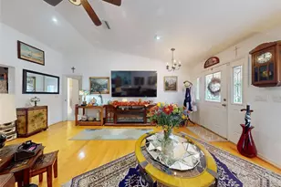 2533 E Chivalry Ct, Hernando, FL 34442 - Photo 4