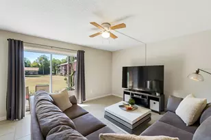 701 Perkins St, Leesburg, FL 34748 - Photo 8