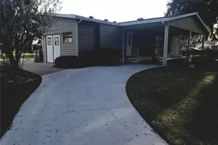 25533 Belle Helene, Leesburg, FL 34748 - Photo 2