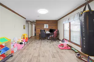 177 Elm St, Center Hill, FL 33514 - Photo 8