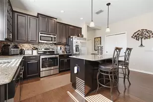 2605 Limerick Cir, Grand Island, FL 32735 - Photo 12