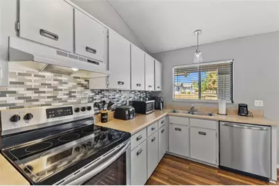 7694 Indian Ridge Trail S, Kissimmee, FL 34747 - Photo 8