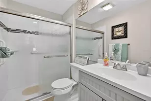 931 Oleander St, Lady Lake, FL 32159 - Photo 18