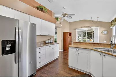 931 Oleander Street, Lady Lake, FL 32159 - Photo 10