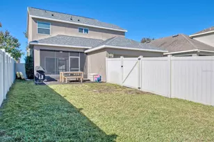 606 Lake Talquin Way, Groveland, FL 34736 - Photo 32