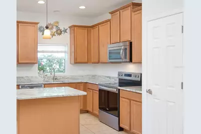 606 Lake Talquin Way, Groveland, FL 34736 - Photo 10