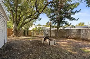 37547 Washington Ave, Umatilla, FL 32784 - Photo 22