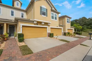 17523 Promenade Dr, Clermont, FL 34711 - Photo 2