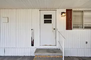 563 Tammi Dr, Leesburg, FL 34788 - Photo 34