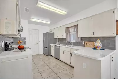 131 Willow Brook Drive, Leesburg, FL 34748 - Photo 10