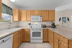 1240 Pageland Way, The Villages, FL 32162 - Photo 14