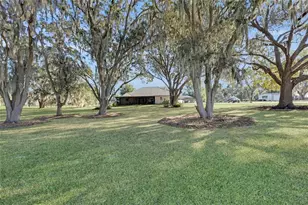 400 Carman Dr, Leesburg, FL 34748 - Photo 4