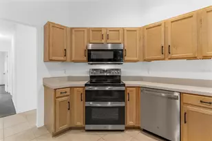 7023 Arcadian Ct, Mount Dora, FL 32757 - Photo 10