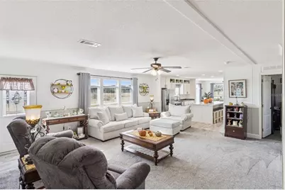 1193 NW 12th Lane, Lake Panasoffkee, FL 33538 - Photo 4