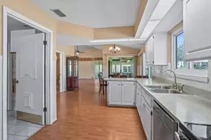 11381 SE 175th Ln, Summerfield, FL 34491 - Photo 16