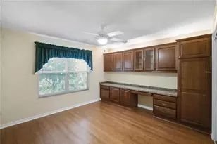 16812 SE 86th Albany Ave, The Villages, FL 32162 - Photo 20