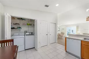 16966 SE 94th Sunnybrook Cir, The Villages, FL 32162 - Photo 18