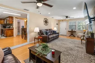 172 S Virginia Ave, Center Hill, FL 33514 - Photo 6