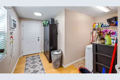 172 S Virginia Avenue, Center Hill, FL 33514 - Photo 18